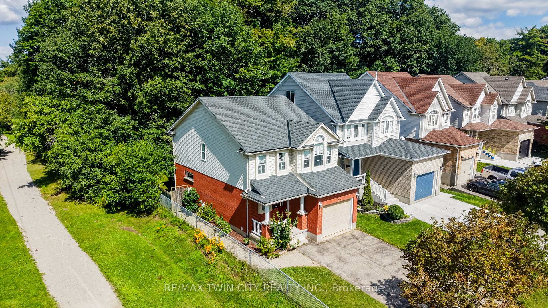 Photo 2 of 508 Veronica Drive, Kitchener, Centreville Chicopee — HOMEH