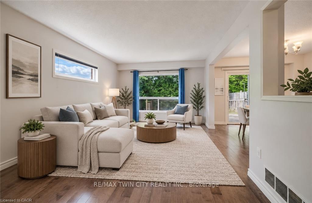 Photo 10 of 508 Veronica Drive, Kitchener, Centreville Chicopee — HOMEH