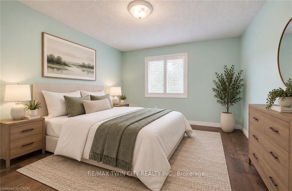 Photo 21 of 508 Veronica Drive, Kitchener, Centreville Chicopee — HOMEH