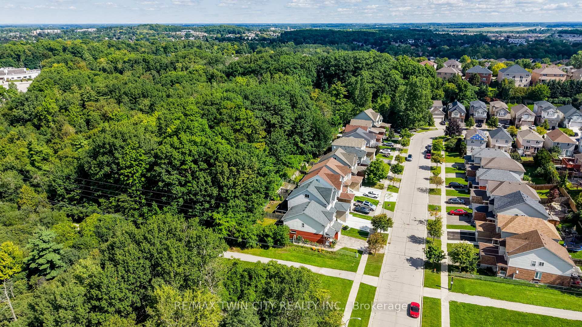 Photo 44 of 508 Veronica Drive, Kitchener, Centreville Chicopee — HOMEH