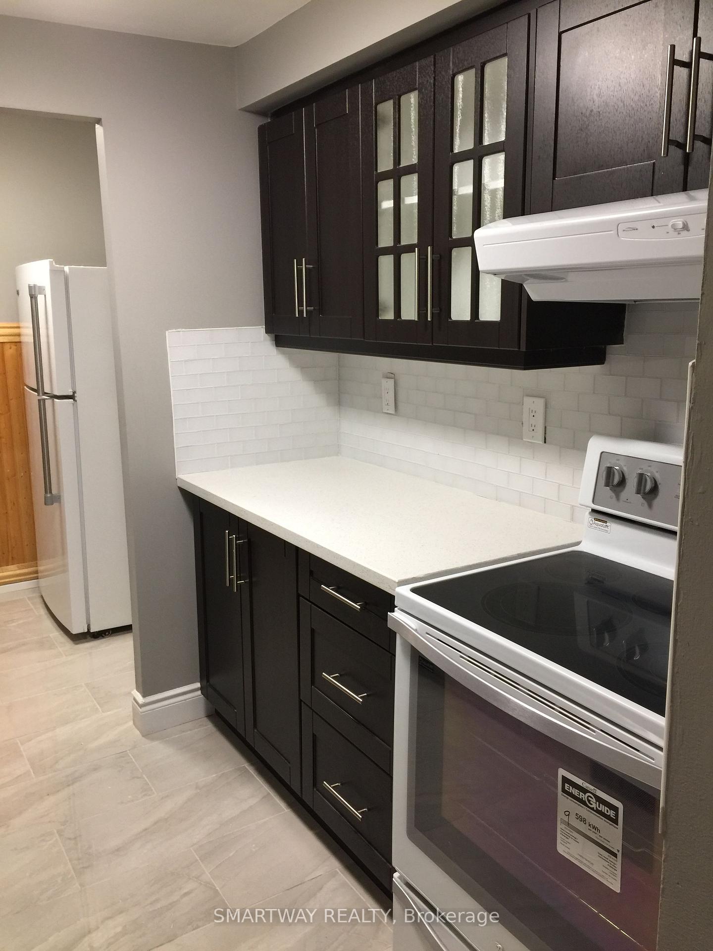 Photo 4 of Unit 507, 4 Lisa Street, Brampton, Queen Street Corridor — HOMEH