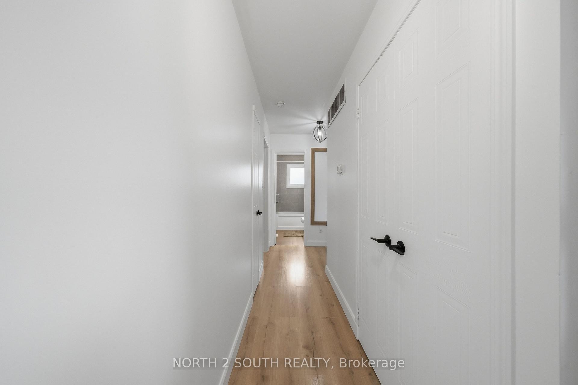 Photo 16 of 74 Leo Boulevard, Wasaga Beach — HOMEH