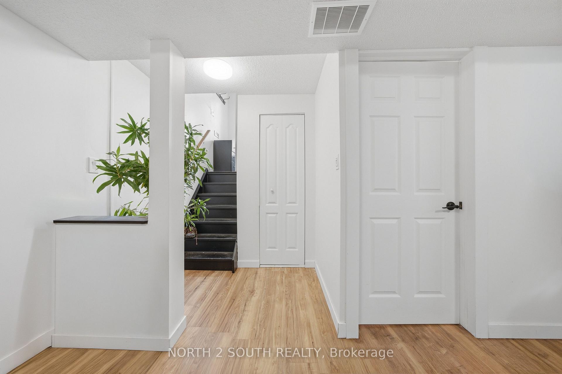 Photo 26 of 74 Leo Boulevard, Wasaga Beach — HOMEH