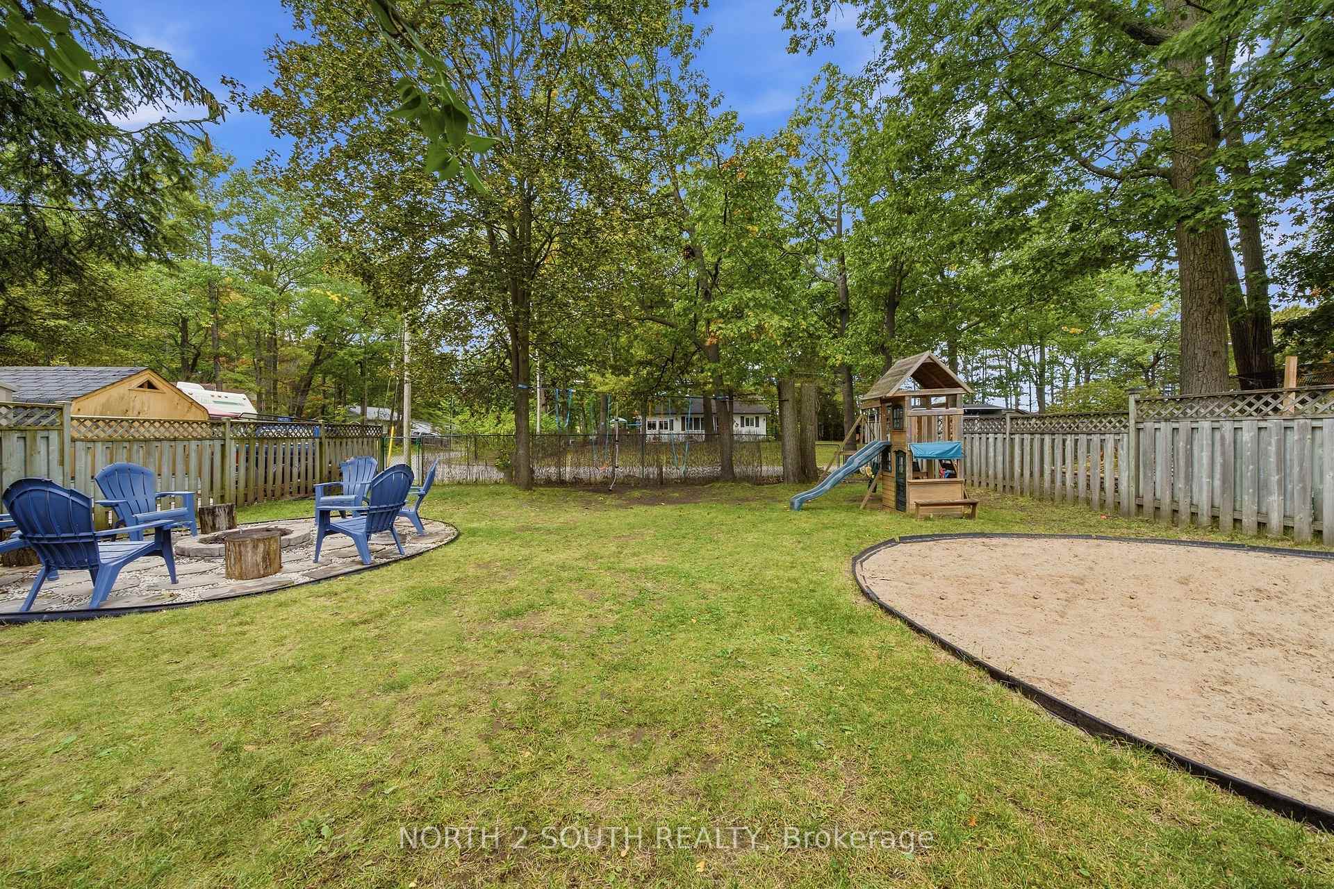 Photo 41 of 74 Leo Boulevard, Wasaga Beach — HOMEH
