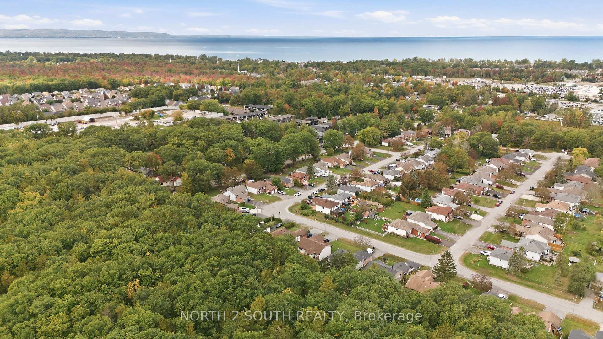 Photo 48 of 74 Leo Boulevard, Wasaga Beach — HOMEH