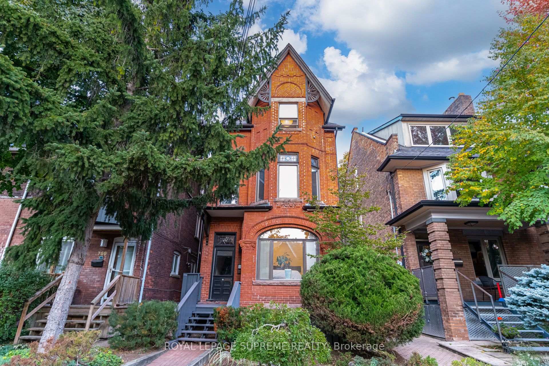 Photo 2 of 767 Euclid Avenue, Toronto, The Annex — HOMEH