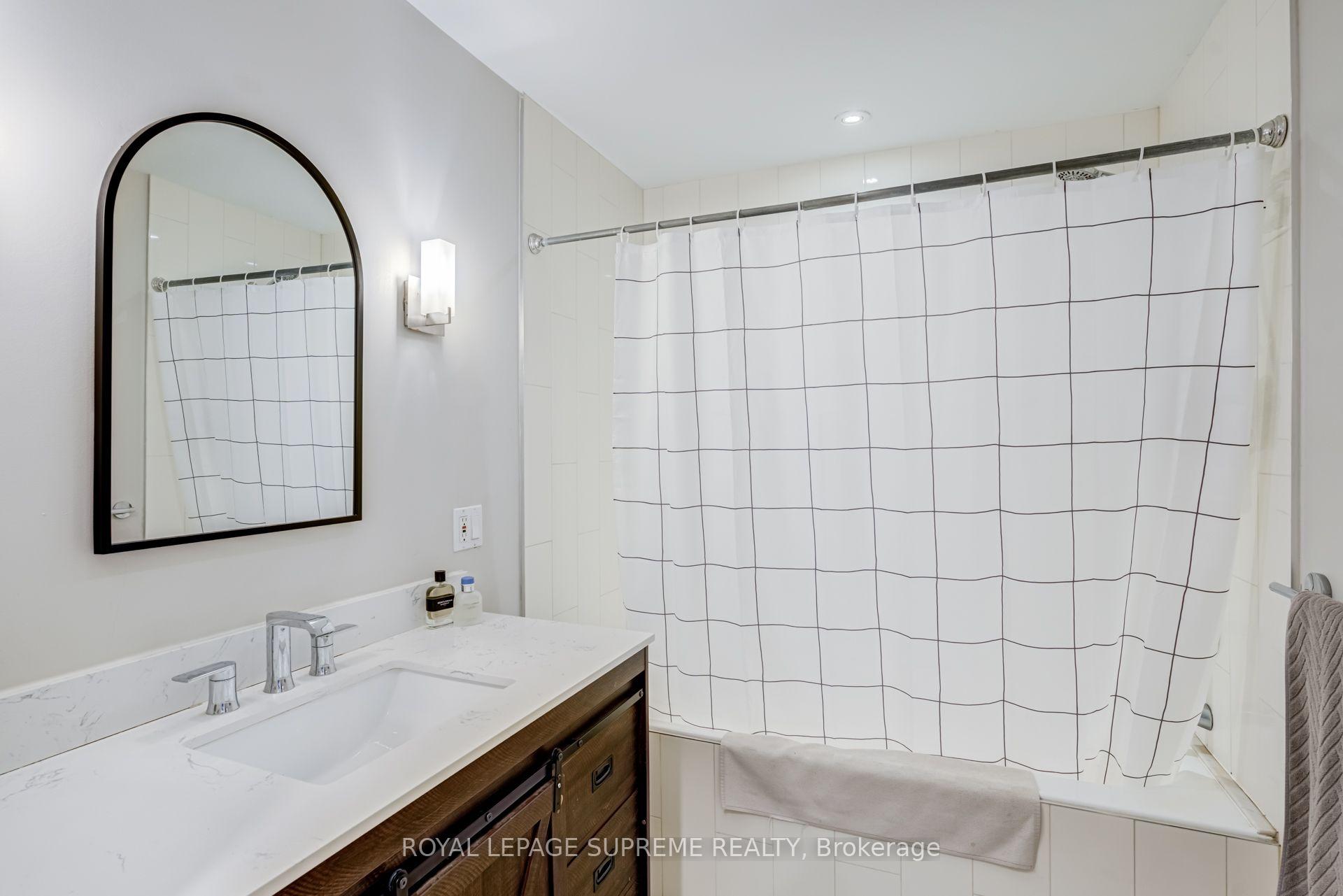 Photo 16 of 767 Euclid Avenue, Toronto, The Annex — HOMEH