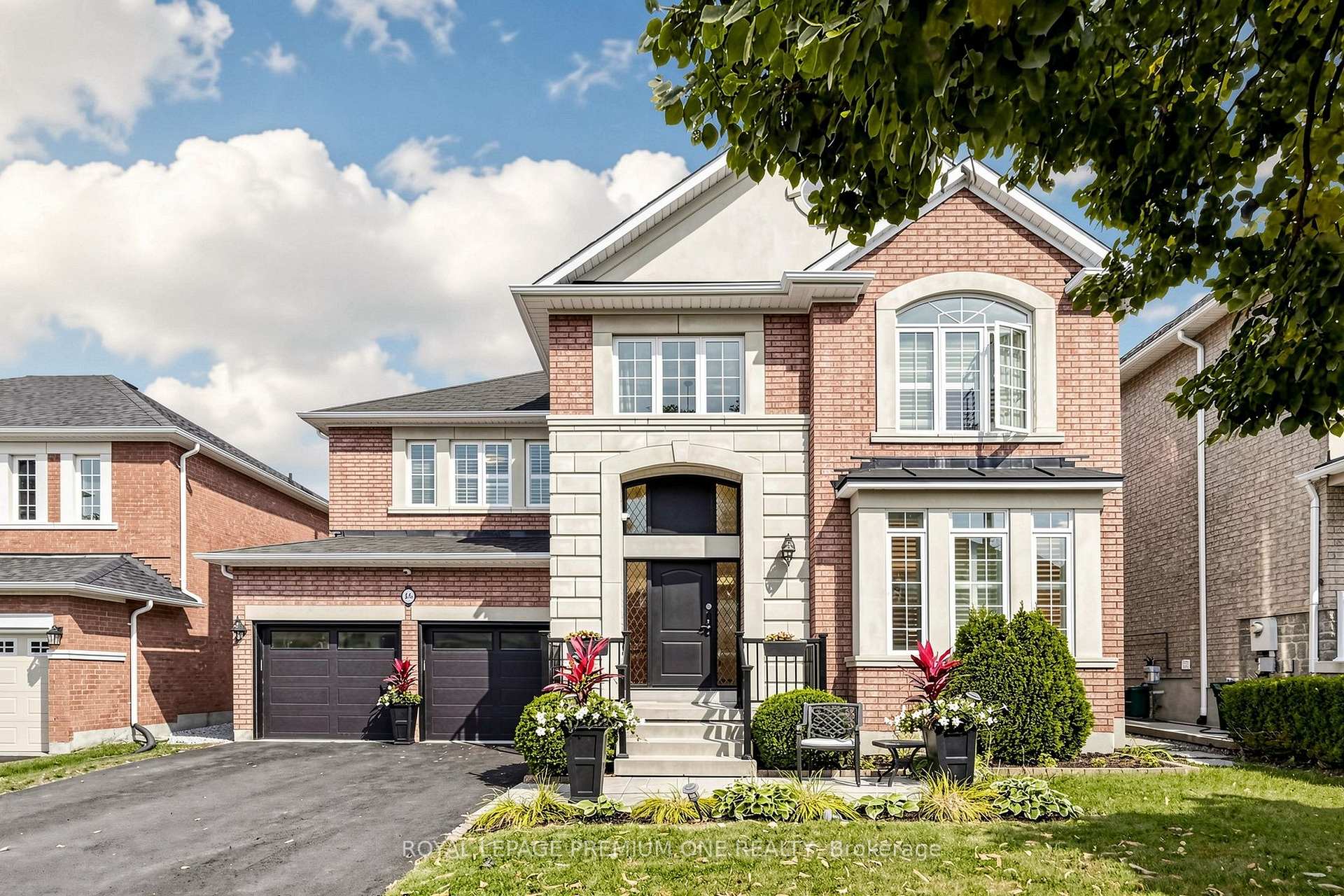 Photo 2 of 46 Bosco Drive, Vaughan, Vellore Village — HOMEH
