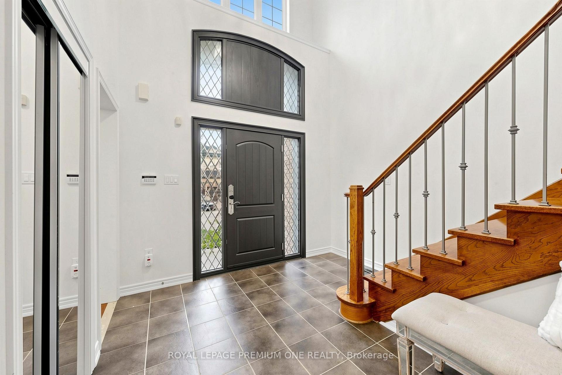 Photo 18 of 46 Bosco Drive, Vaughan, Vellore Village — HOMEH