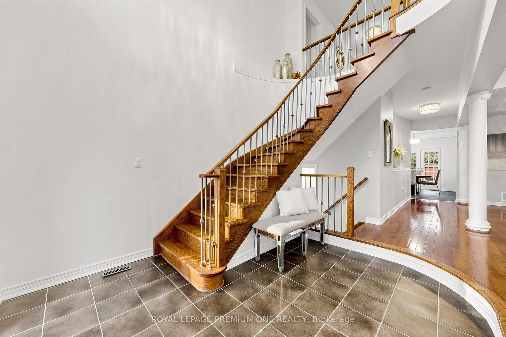 Photo 19 of 46 Bosco Drive, Vaughan, Vellore Village — HOMEH