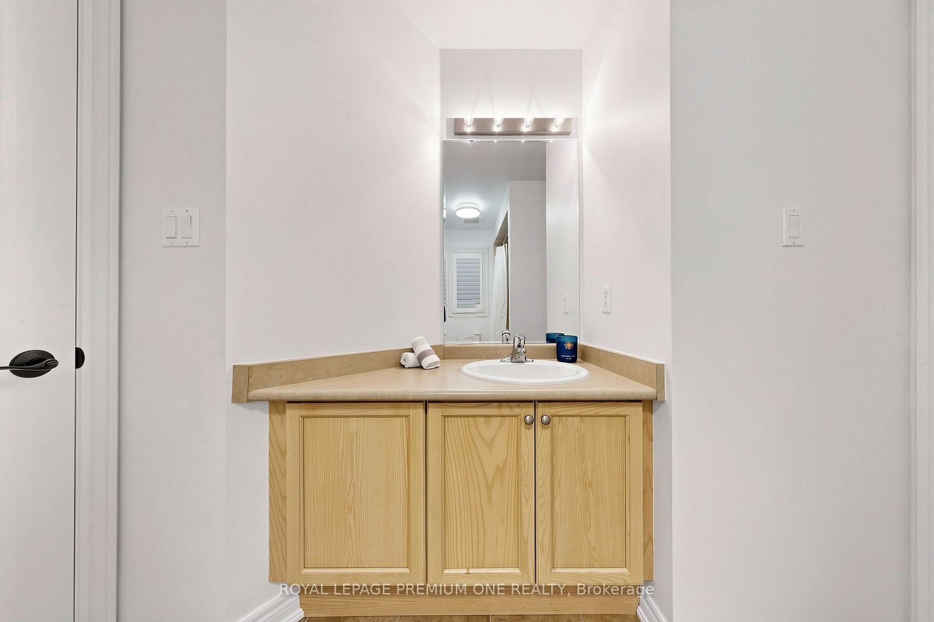 Photo 27 of 46 Bosco Drive, Vaughan, Vellore Village — HOMEH
