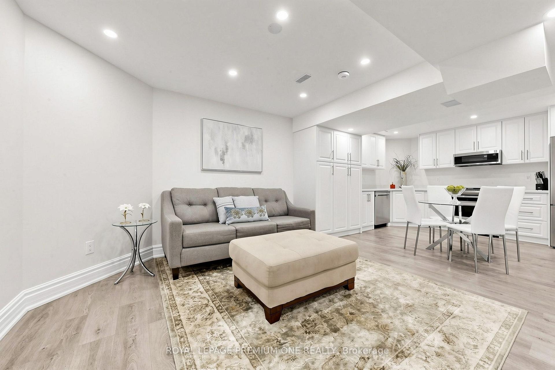 Photo 33 of 46 Bosco Drive, Vaughan, Vellore Village — HOMEH