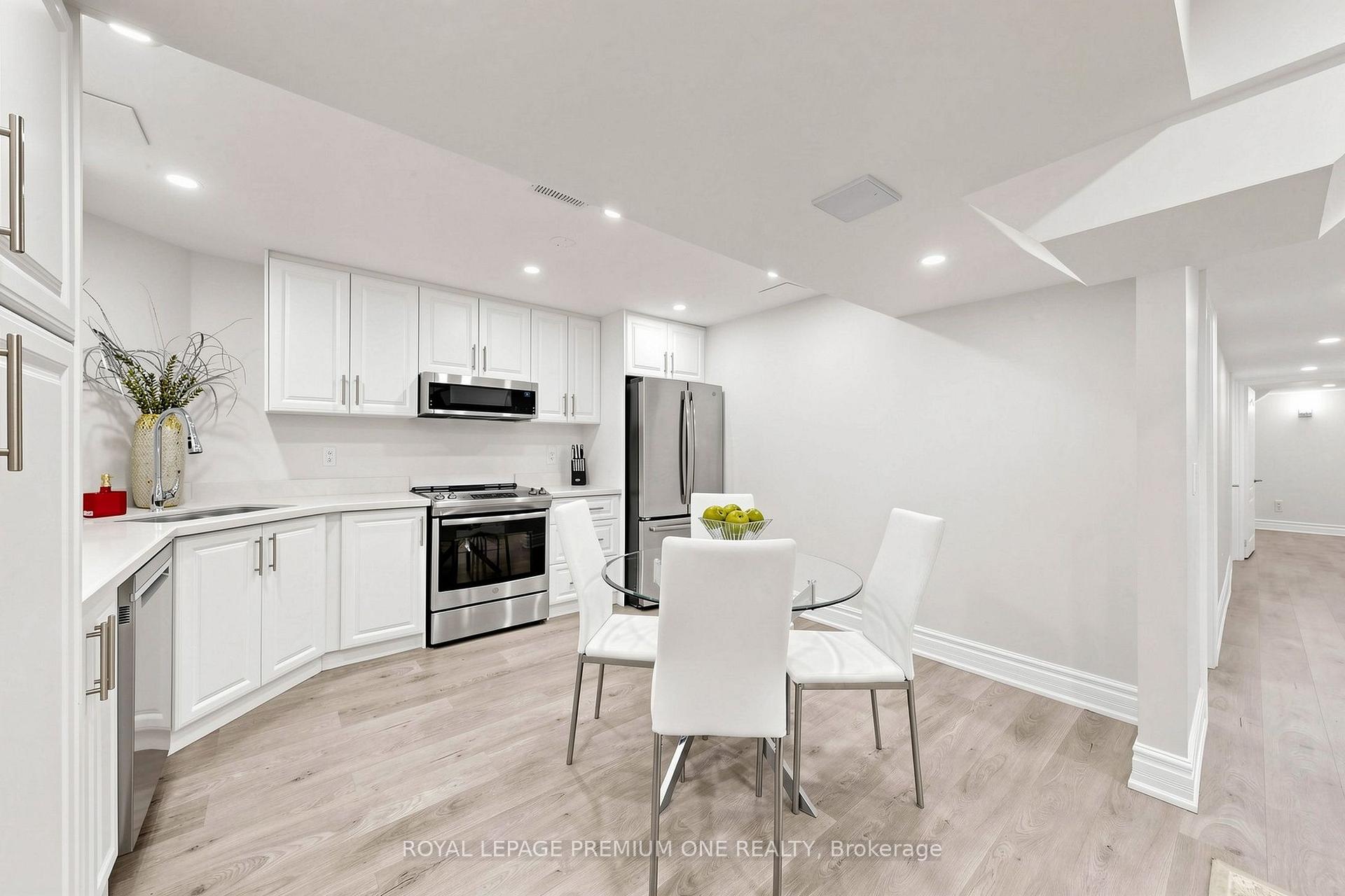 Photo 34 of 46 Bosco Drive, Vaughan, Vellore Village — HOMEH