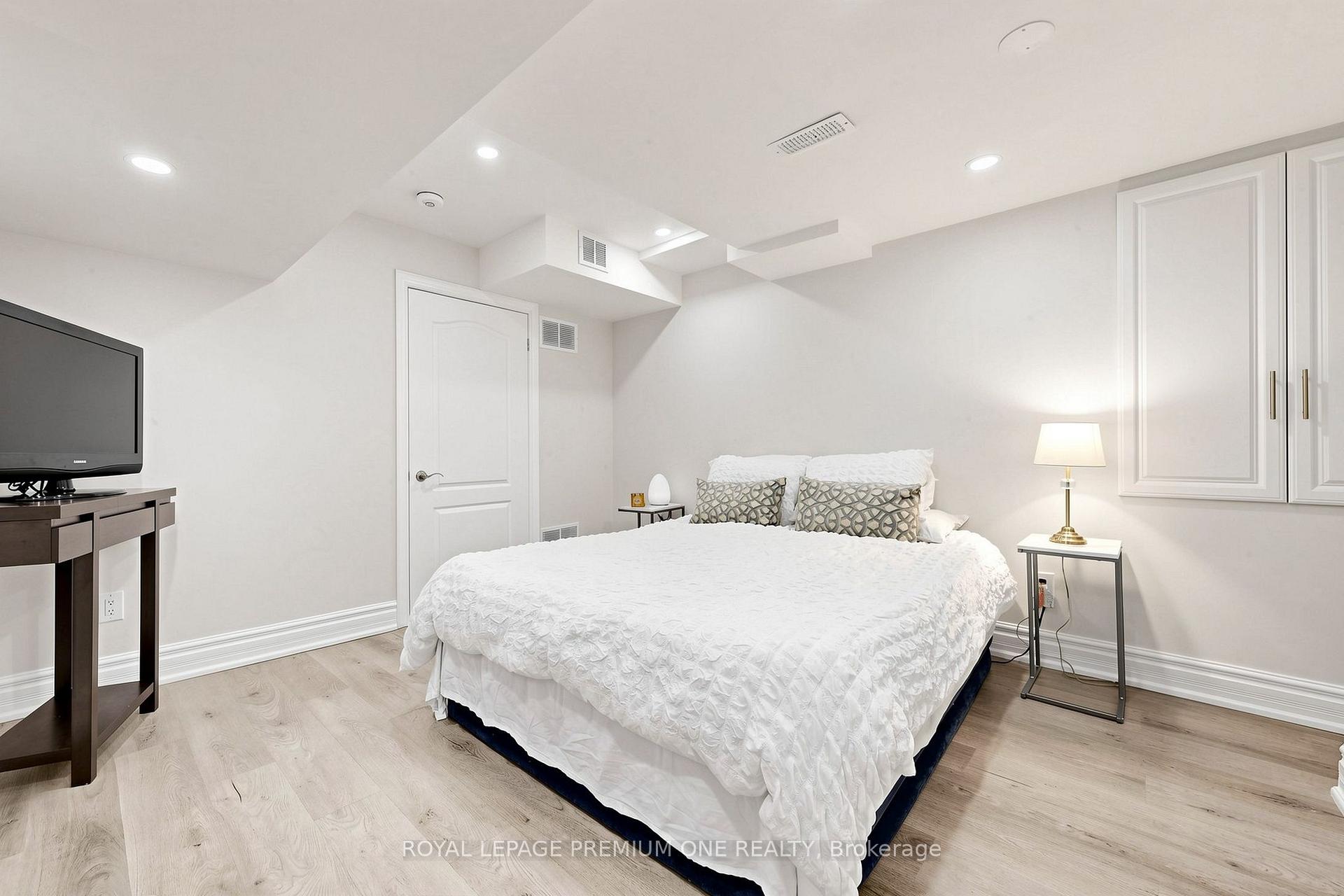 Photo 39 of 46 Bosco Drive, Vaughan, Vellore Village — HOMEH
