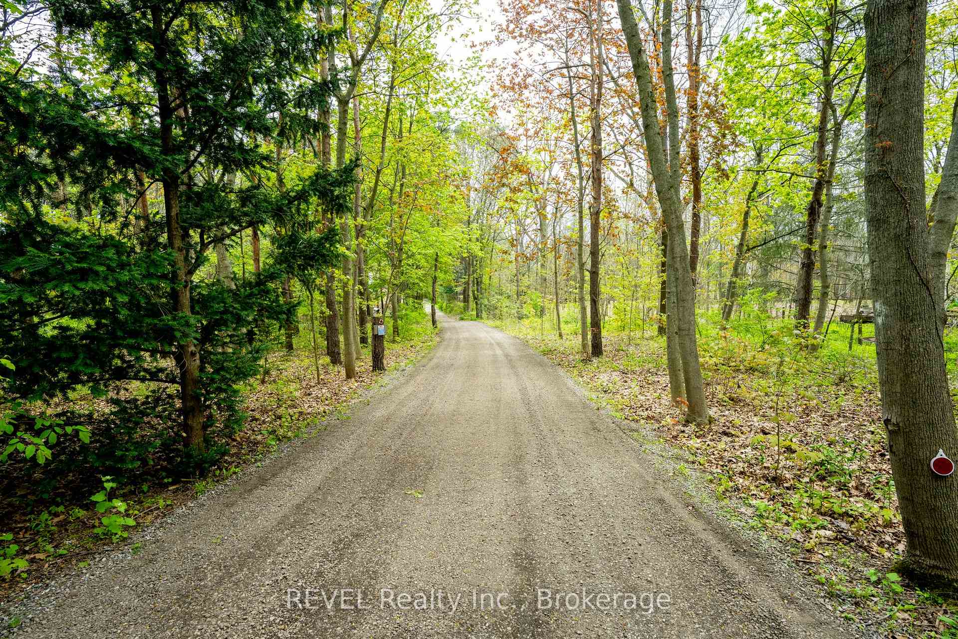 Photo 4 of 573 Canboro Road, Pelham, Fenwick — HOMEH