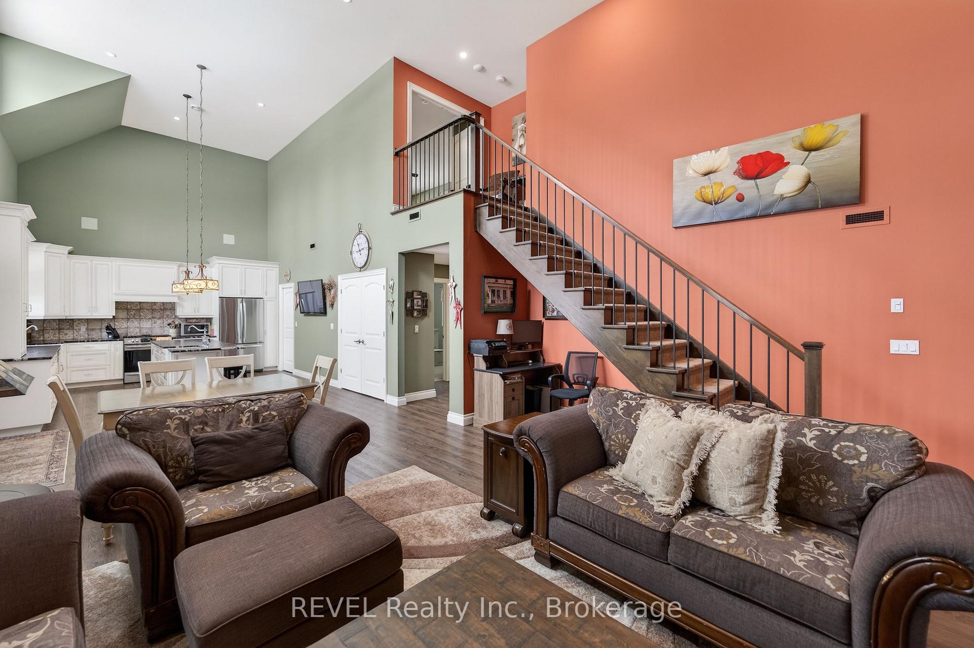 Photo 12 of 573 Canboro Road, Pelham, Fenwick — HOMEH