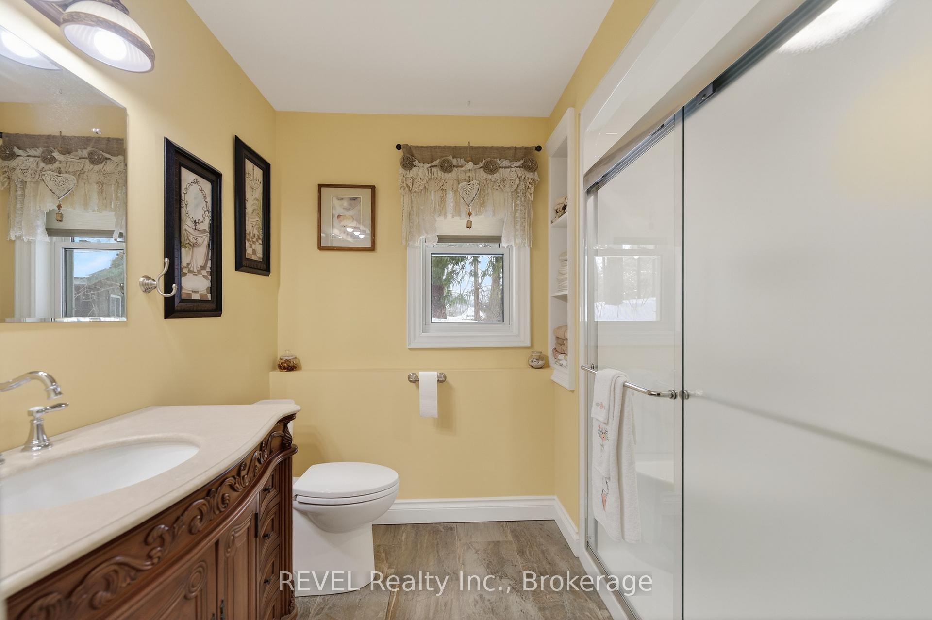 Photo 15 of 573 Canboro Road, Pelham, Fenwick — HOMEH