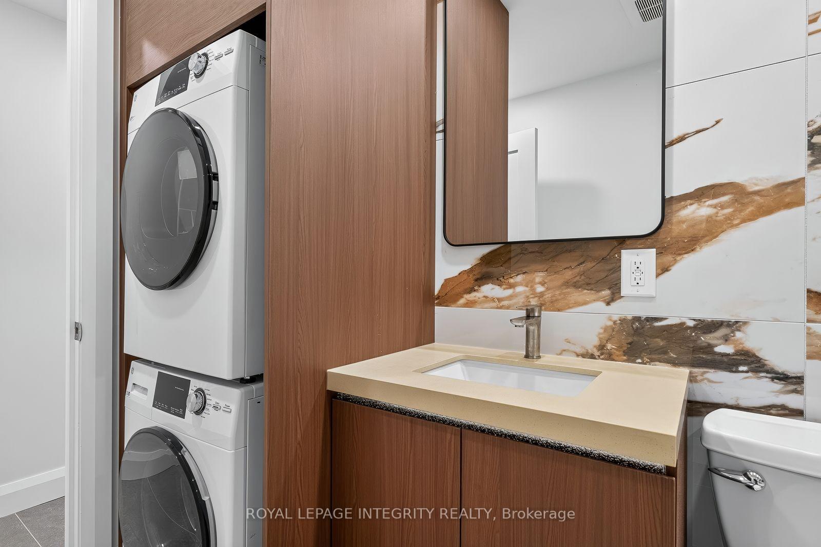 Photo 8 of Unit B, 775 Kingfisher Crescent, Ottawa, Chatelaine Village — HOMEH