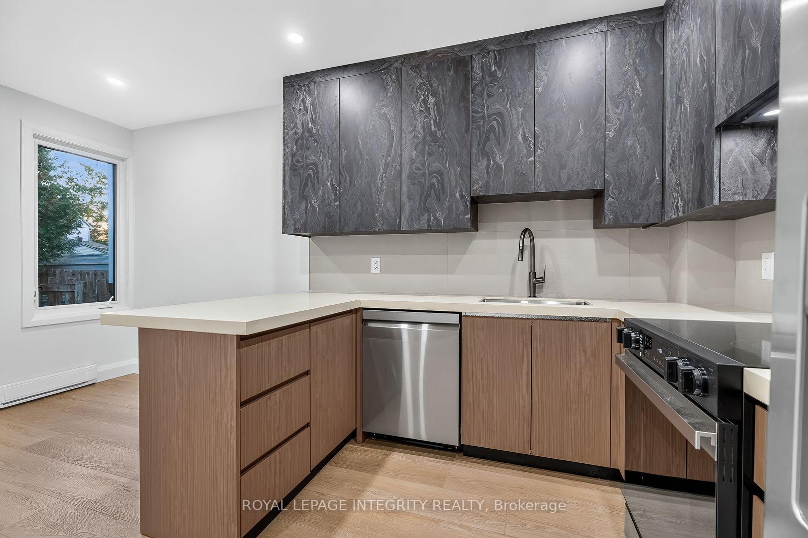 Photo 14 of Unit B, 775 Kingfisher Crescent, Ottawa, Chatelaine Village — HOMEH