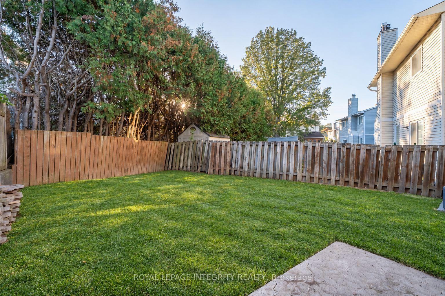 Photo 24 of Unit B, 775 Kingfisher Crescent, Ottawa, Chatelaine Village — HOMEH