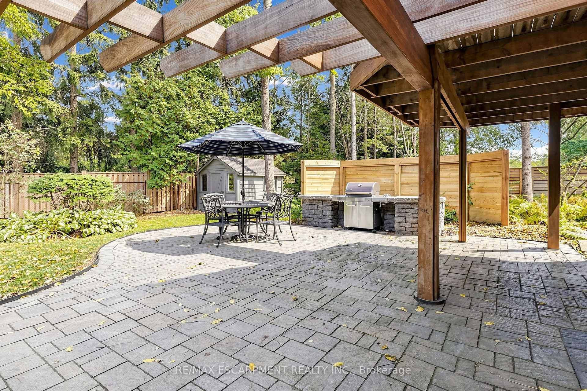 Photo 44 of 118 Foxridge Drive, Hamilton, Ancaster — HOMEH