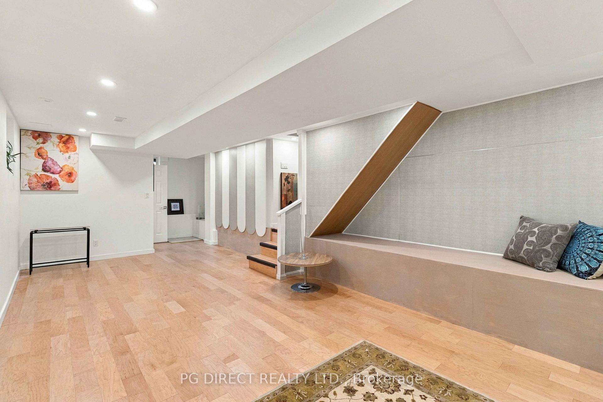 Photo 16 of 129 Kane Avenue, Toronto, Keelesdale-Eglinton West — HOMEH