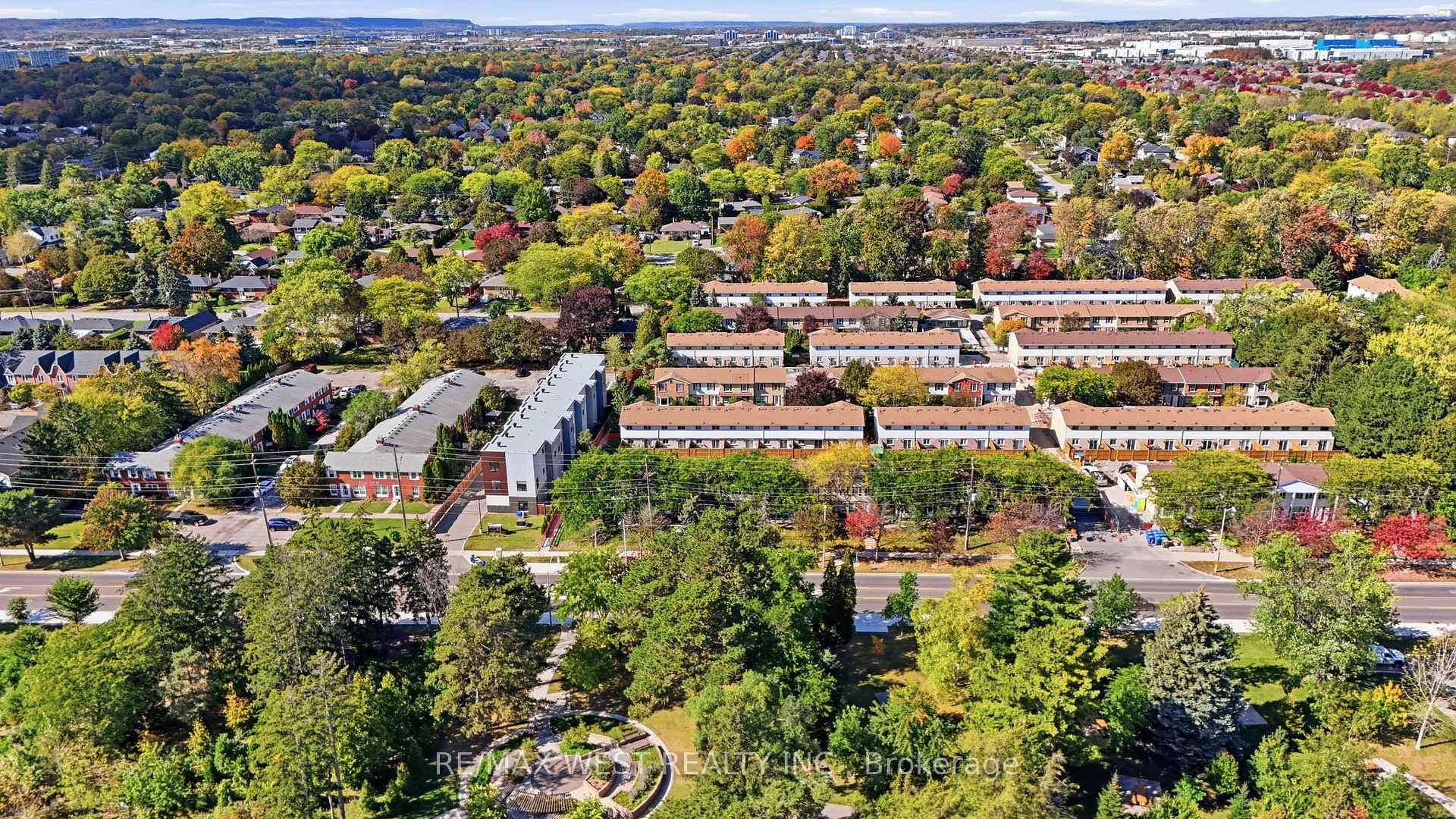 Photo 29 of Unit 113, 5475 Lakeshore Road, Burlington, Appleby — HOMEH