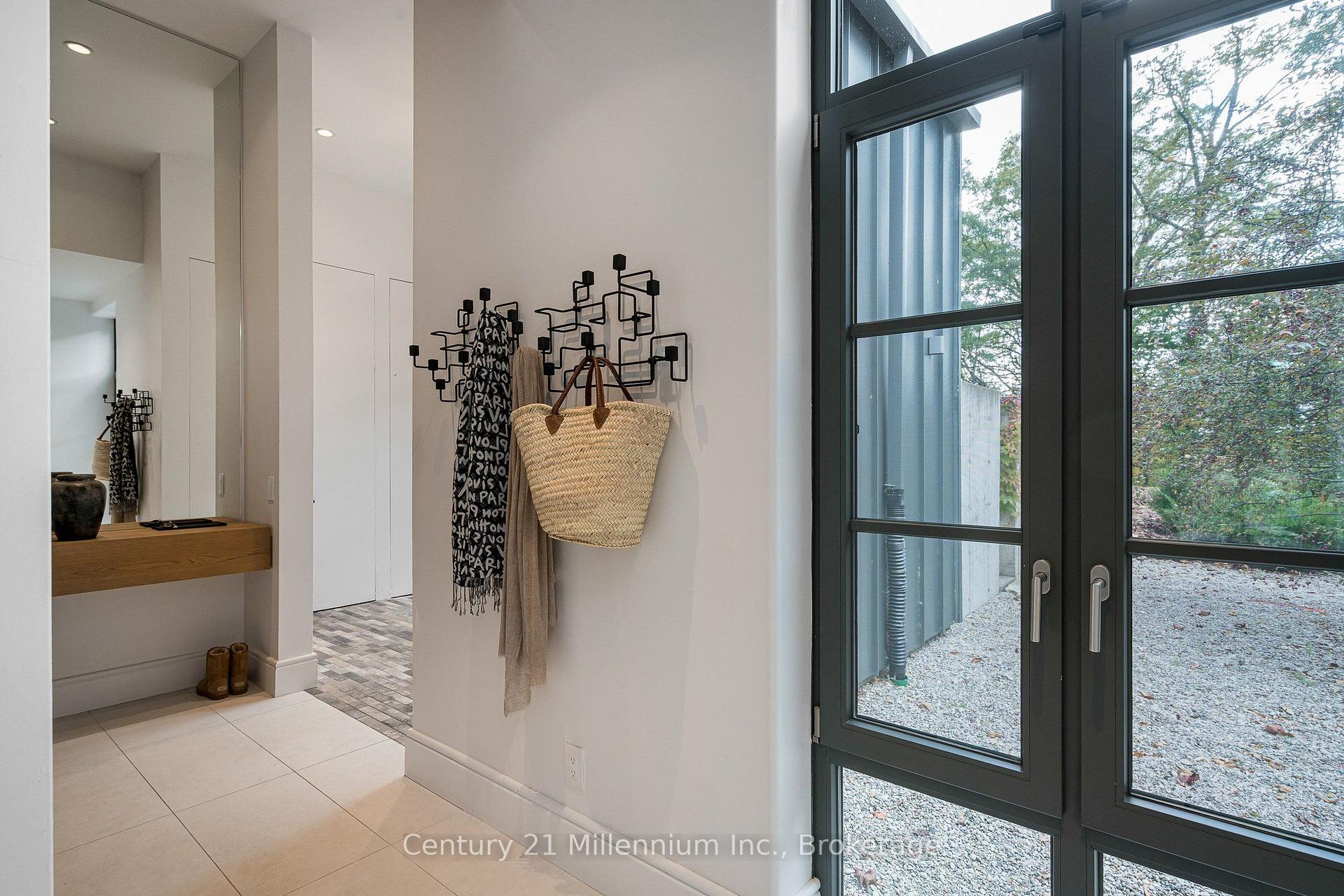 Photo 7 of 516557 7th Line, Blue Mountains — HOMEH