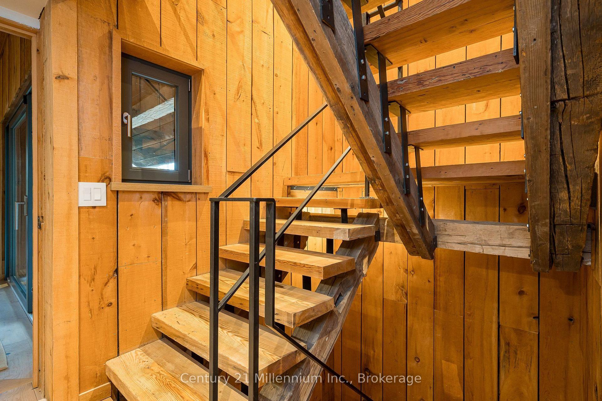 Photo 24 of 516557 7th Line, Blue Mountains — HOMEH