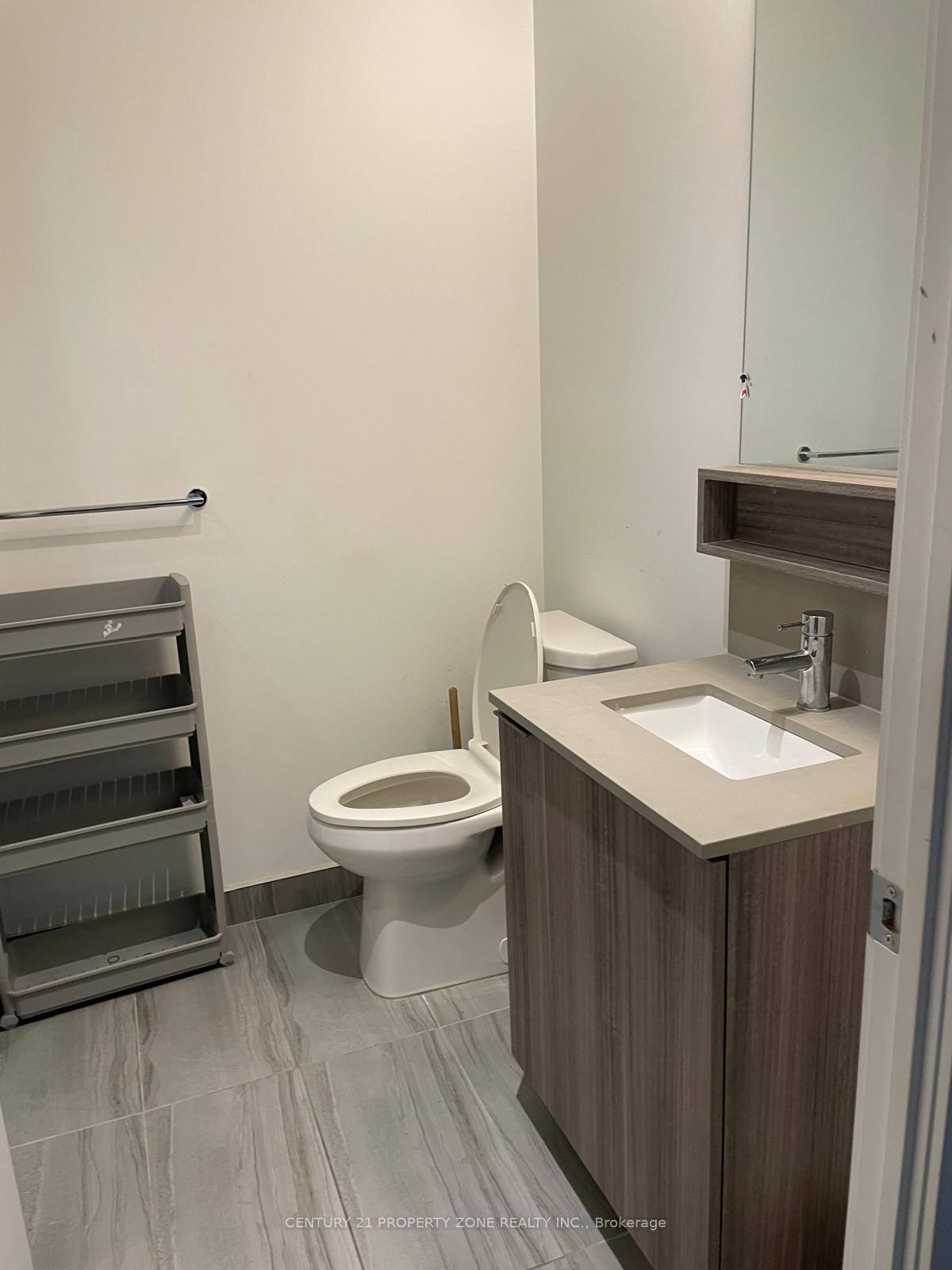 Photo 8 of Unit 4806, 898 Portage Parkway, Vaughan, Vaughan Corporate Centre — HOMEH