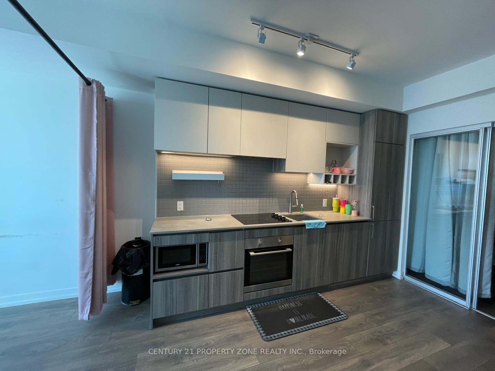 Photo 9 of Unit 4806, 898 Portage Parkway, Vaughan, Vaughan Corporate Centre — HOMEH