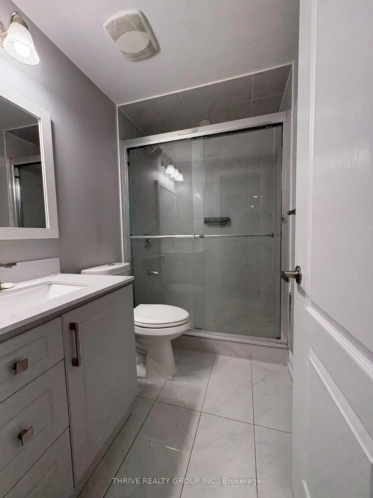 Photo 7 of 1215 Clifford Point, Milton, Ford — HOMEH
