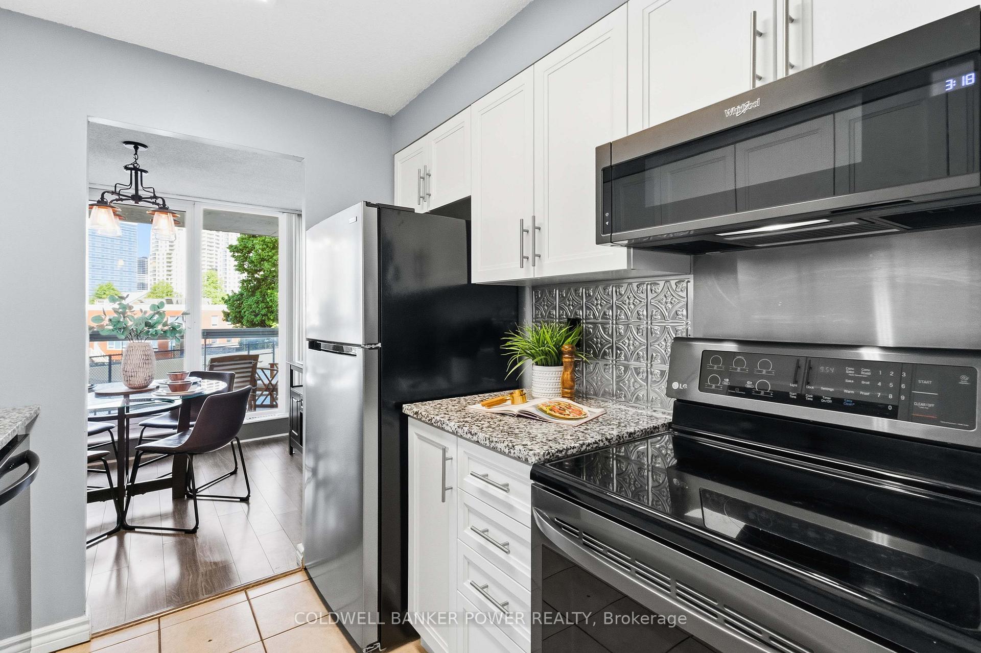 Photo 17 of Unit 302, 323 Colborne Street, London, East K — HOMEH
