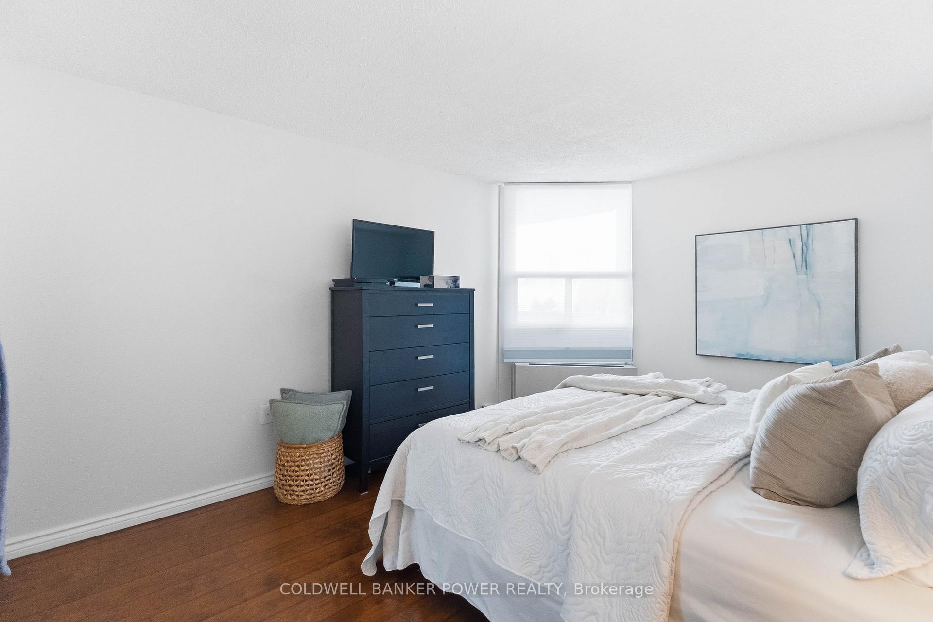 Photo 25 of Unit 302, 323 Colborne Street, London, East K — HOMEH