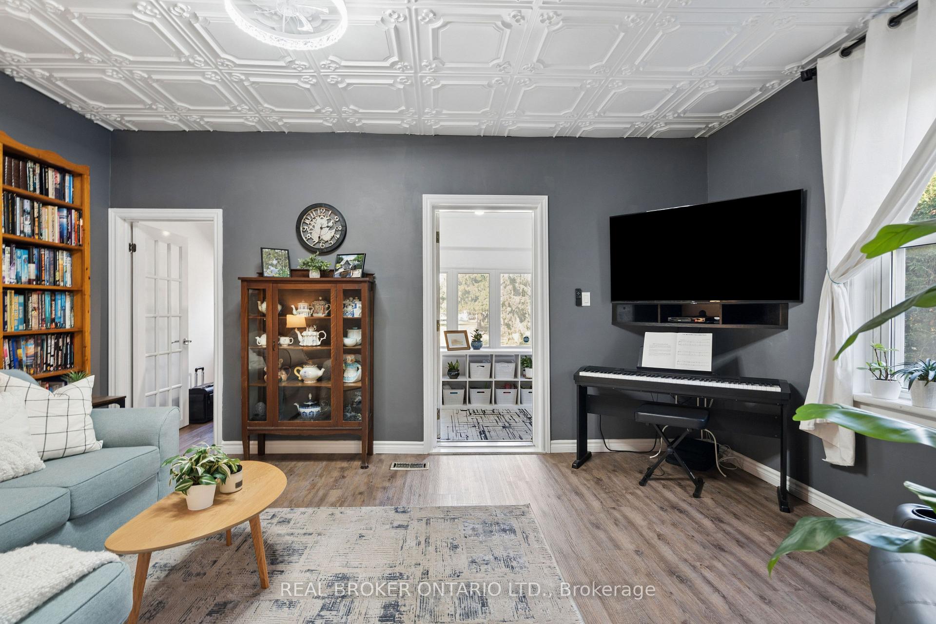 Photo 12 of 324 Daly Street, Minto — HOMEH