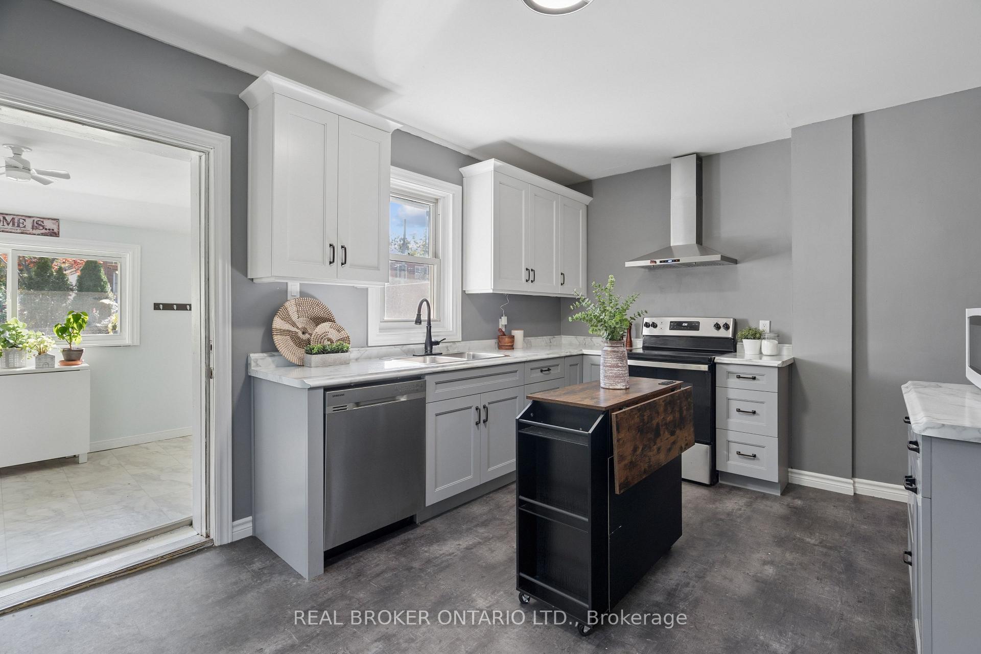 Photo 16 of 324 Daly Street, Minto — HOMEH
