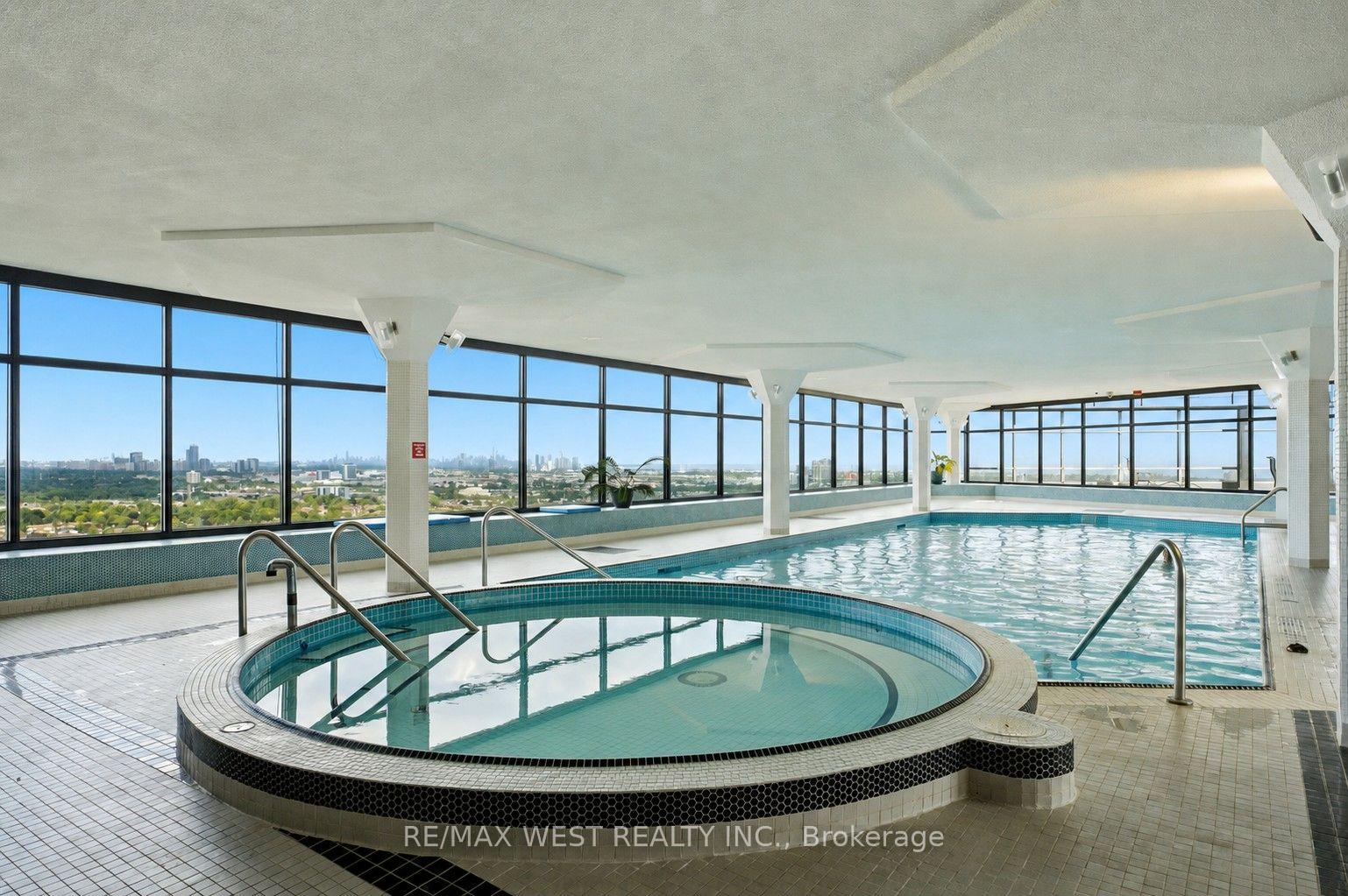 Photo 15 of Unit 504, 1300 Bloor Street, Mississauga, Applewood — HOMEH