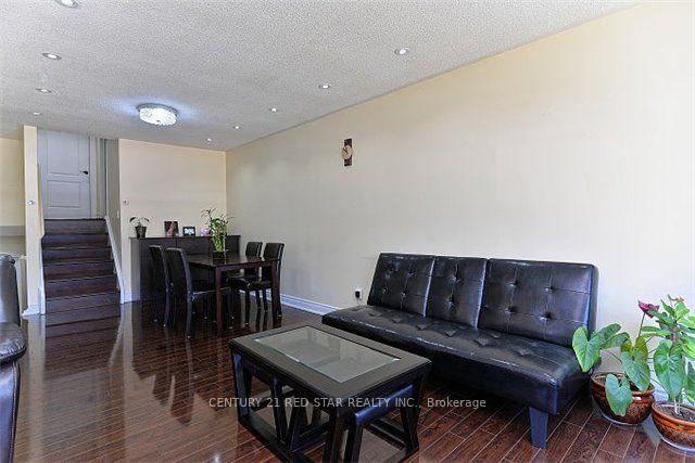 Photo 5 of 65 Newstead Crescent, Brampton, Madoc — HOMEH