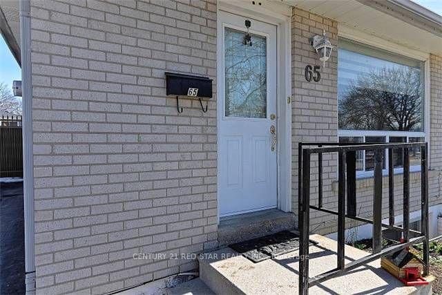 Photo 19 of 65 Newstead Crescent, Brampton, Madoc — HOMEH