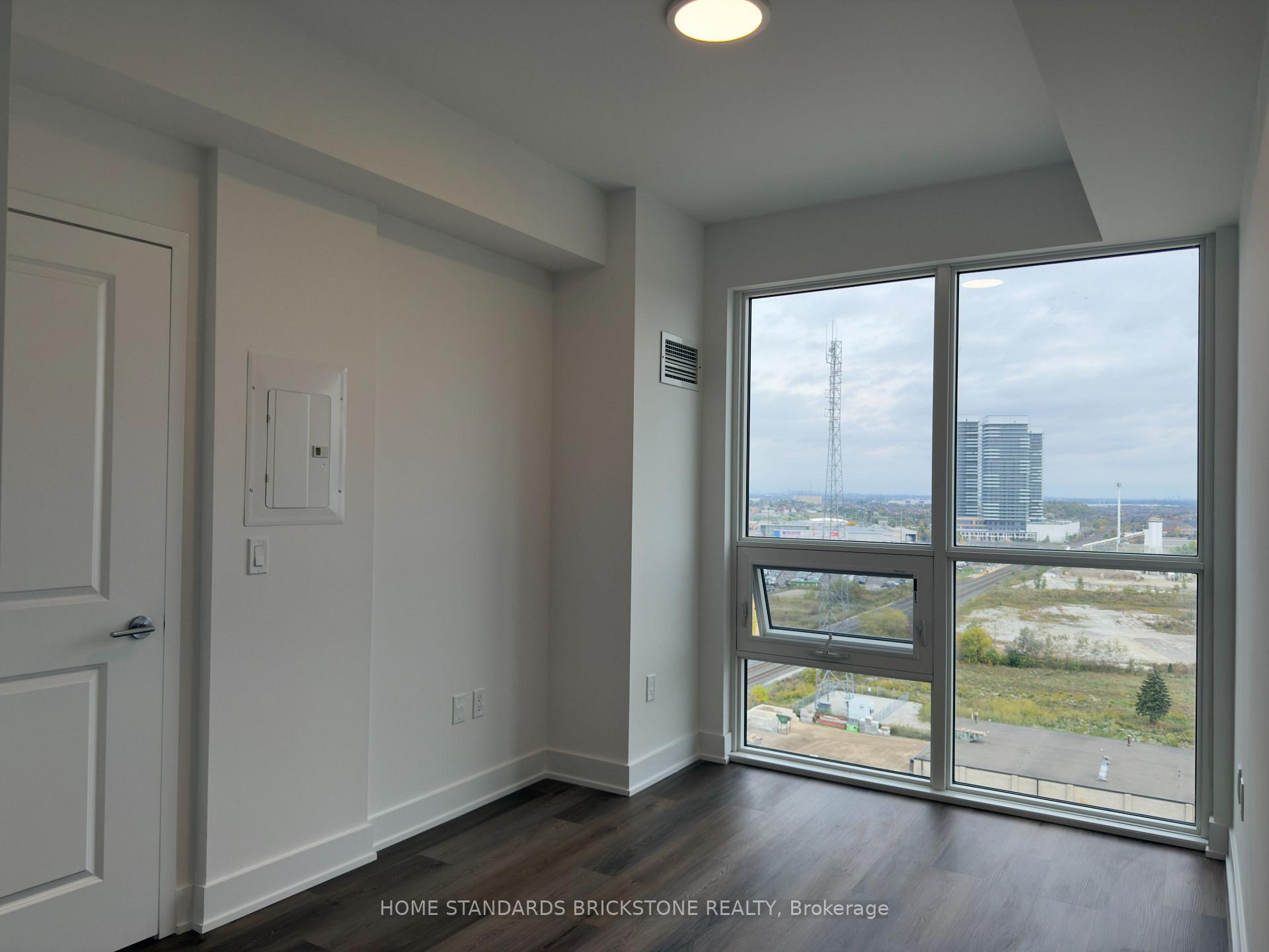 Photo 18 of Unit 1402B, 125 Nipissing Road, Milton, Timberlea — HOMEH