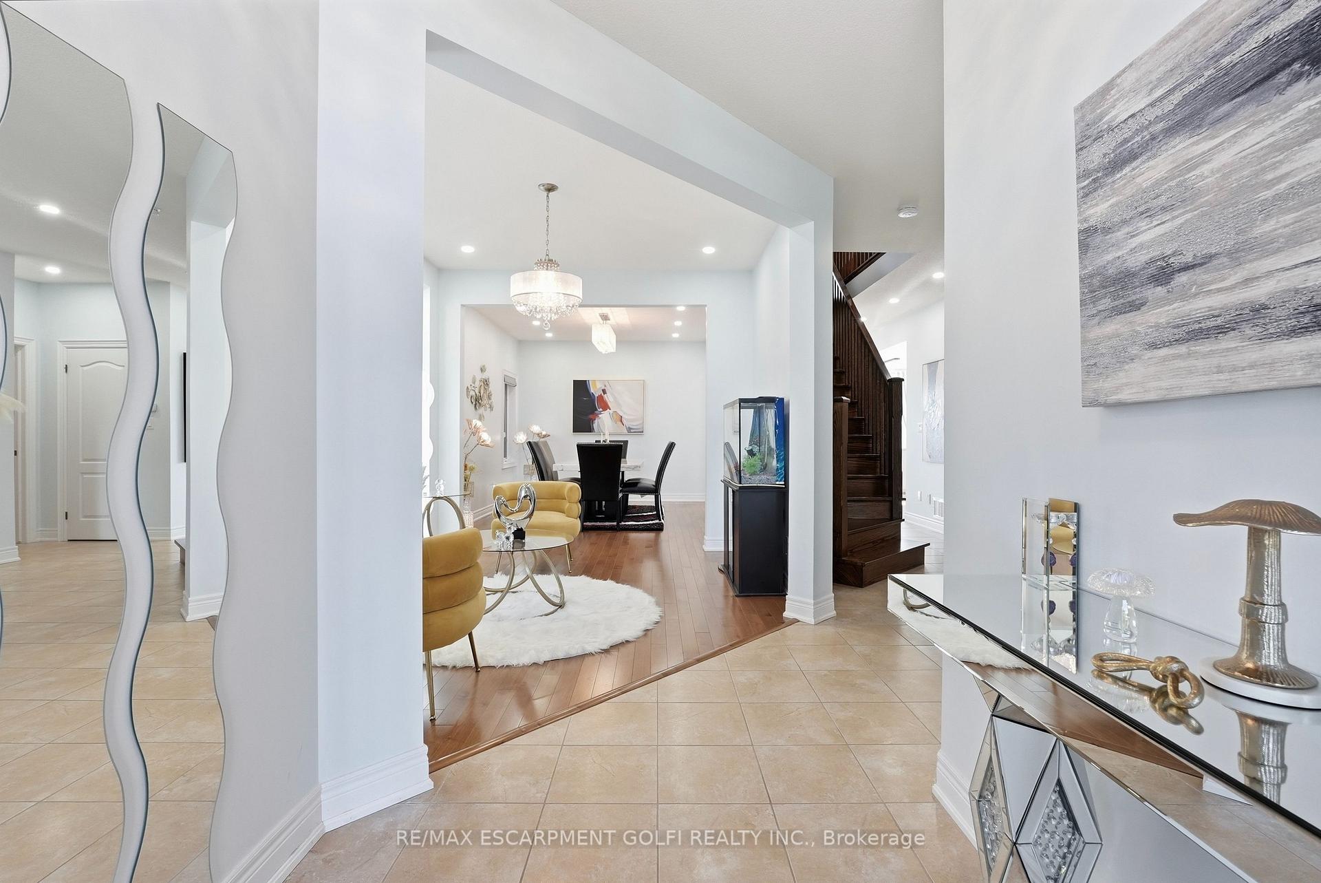 Photo 4 of 59 Greti Drive, Hamilton, Rural Glanbrook — HOMEH