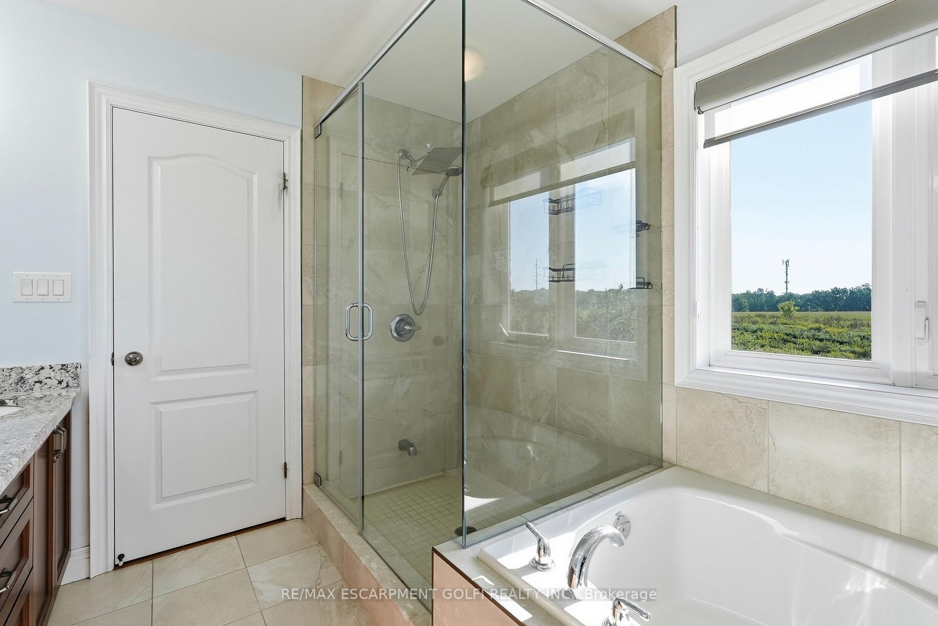 Photo 21 of 59 Greti Drive, Hamilton, Rural Glanbrook — HOMEH