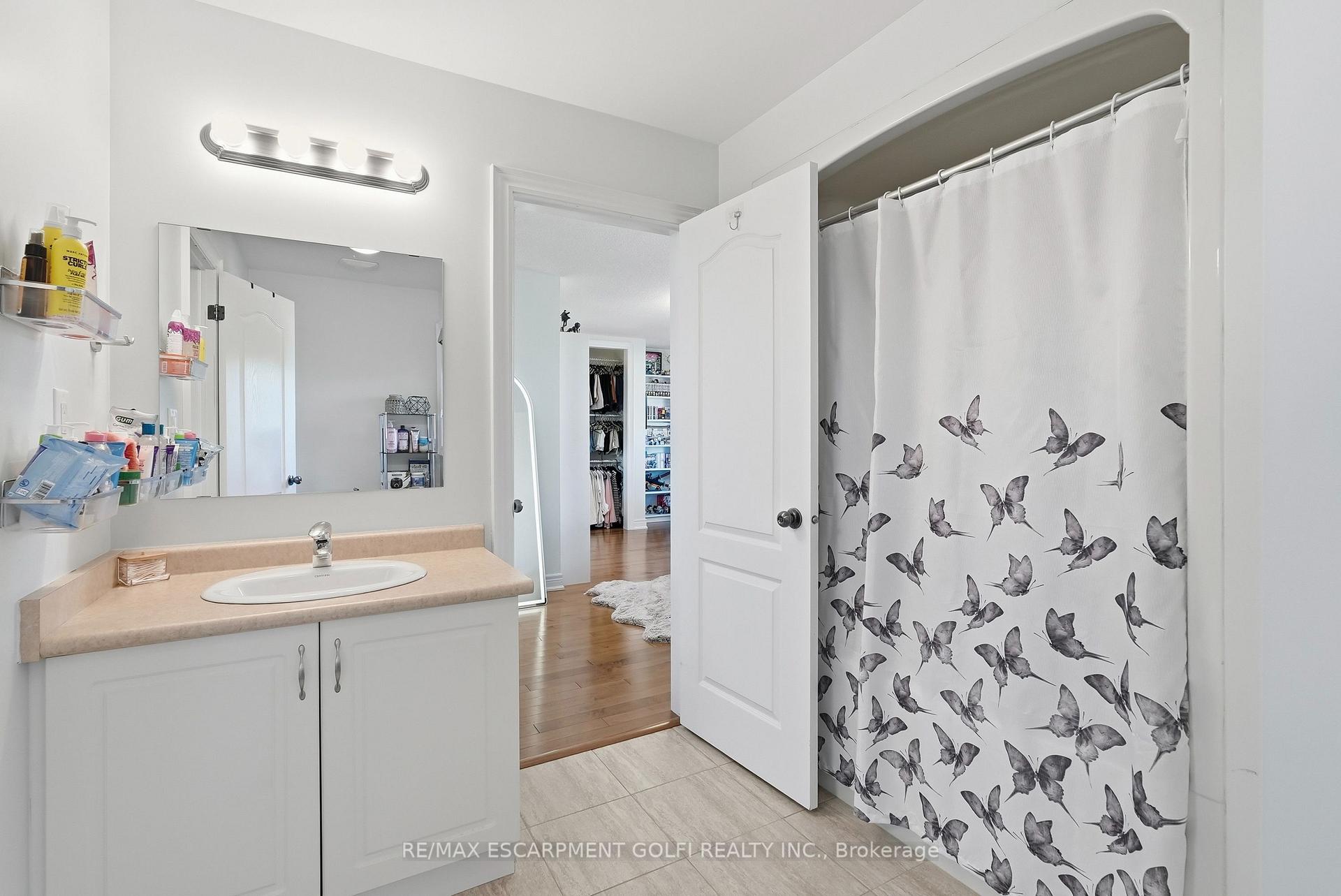 Photo 31 of 59 Greti Drive, Hamilton, Rural Glanbrook — HOMEH