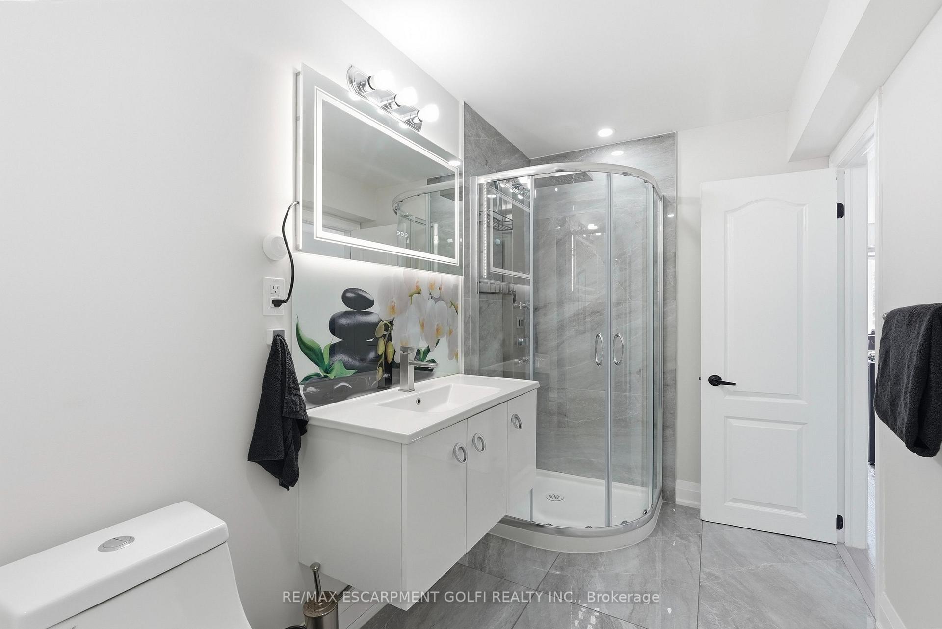 Photo 41 of 59 Greti Drive, Hamilton, Rural Glanbrook — HOMEH