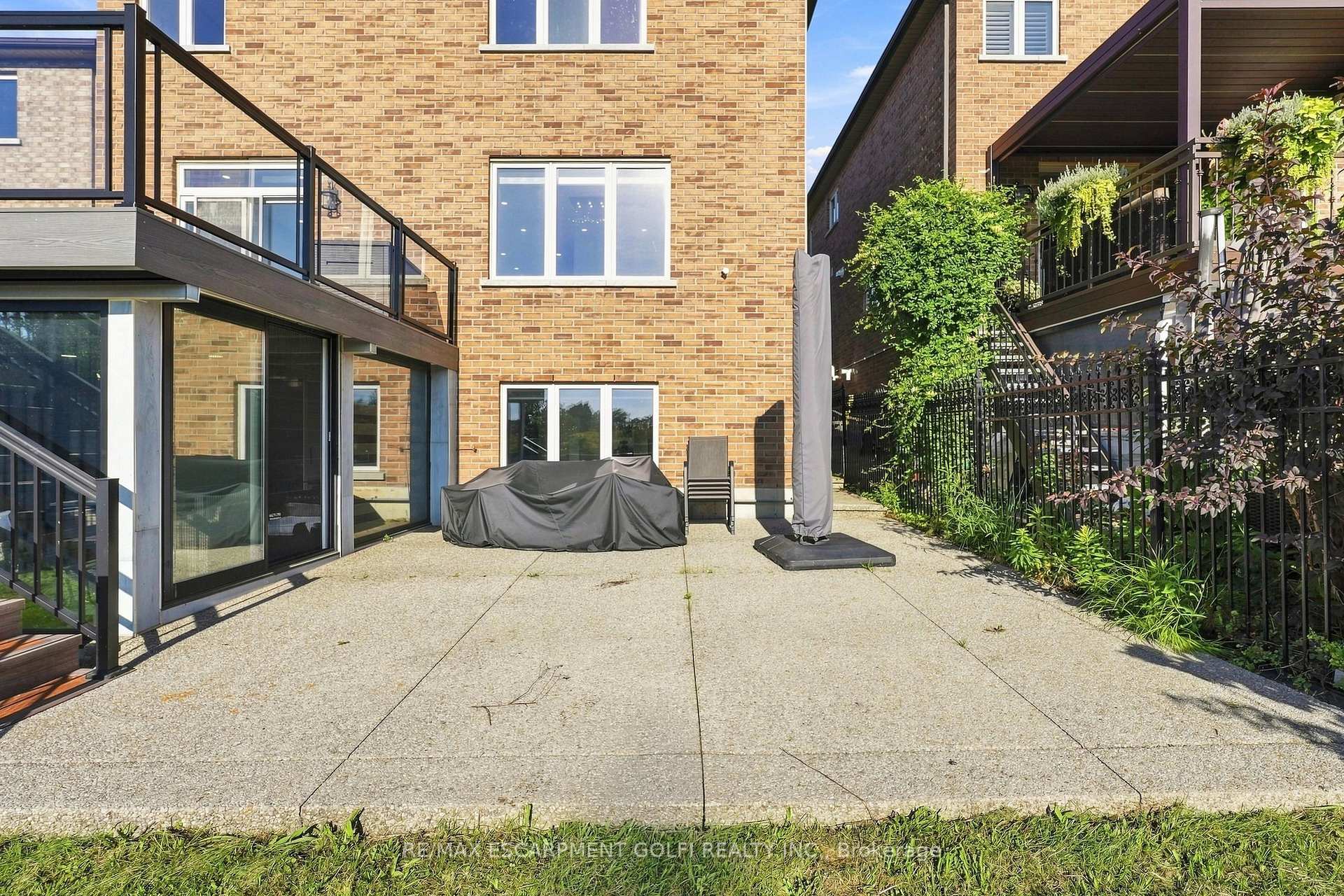 Photo 45 of 59 Greti Drive, Hamilton, Rural Glanbrook — HOMEH