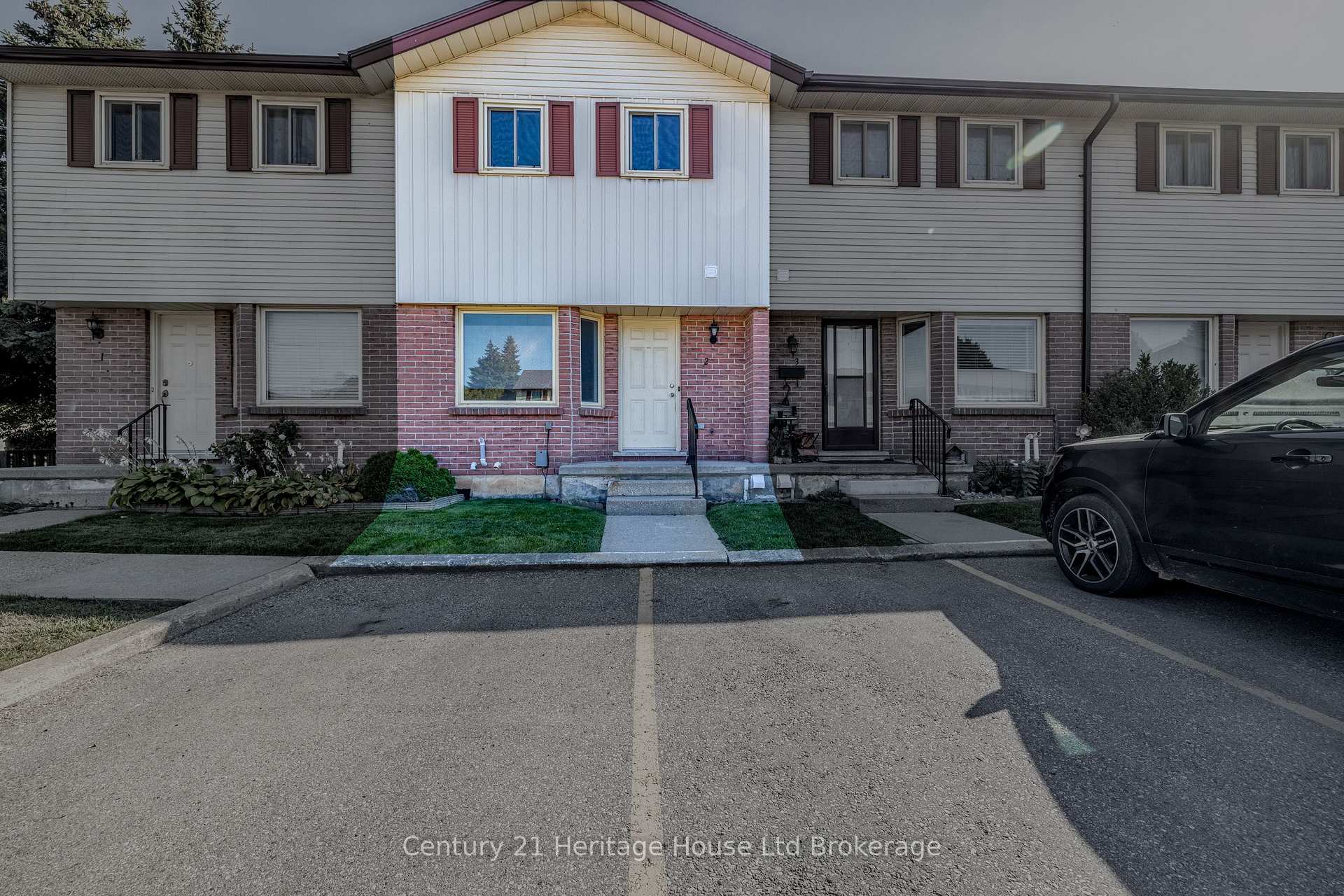 Photo of Unit 2, 1135 Nellis Street