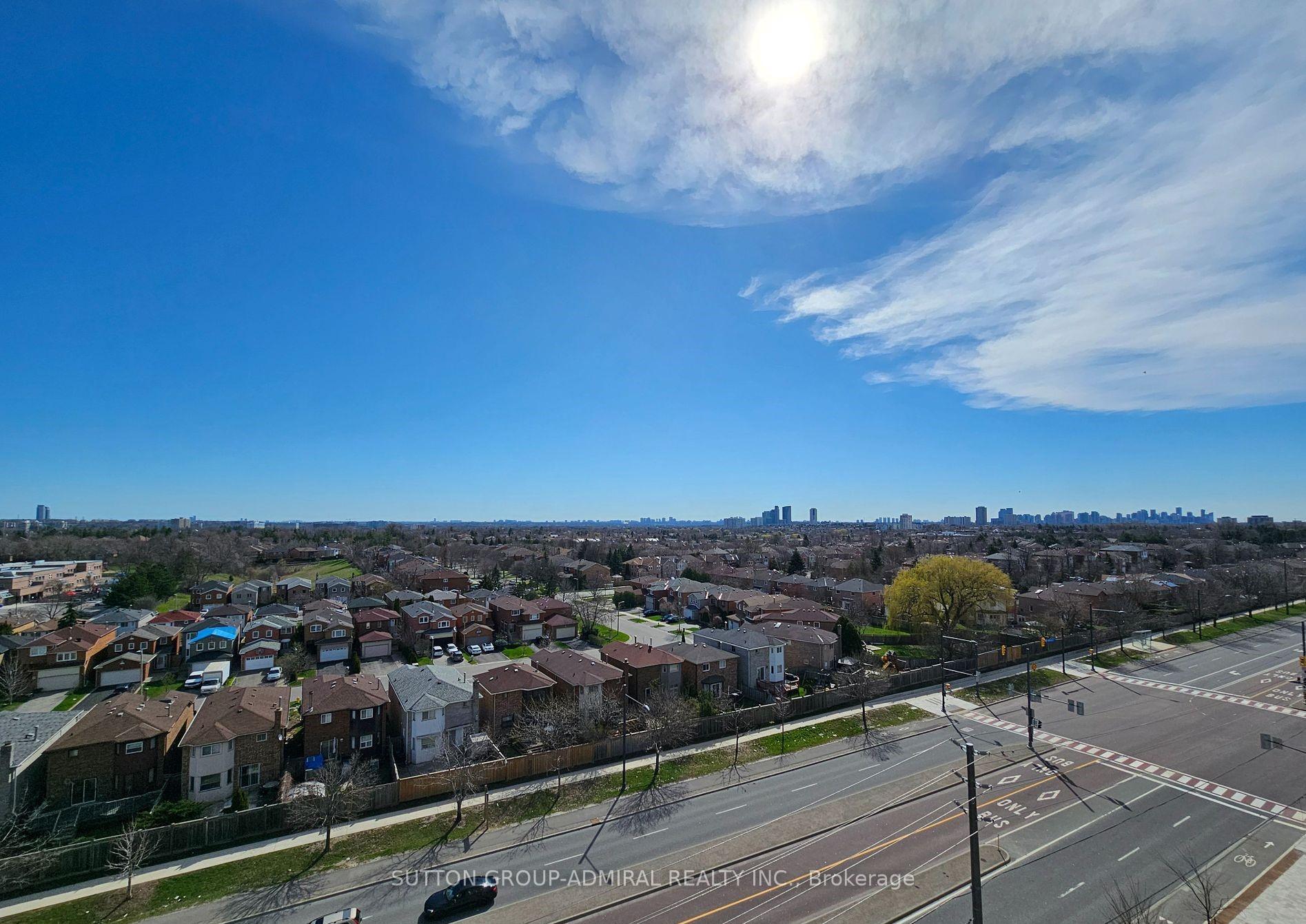 Photo 6 of Unit 2108, 7950 Bathurst st Street, Vaughan, Beverley Glen — HOMEH