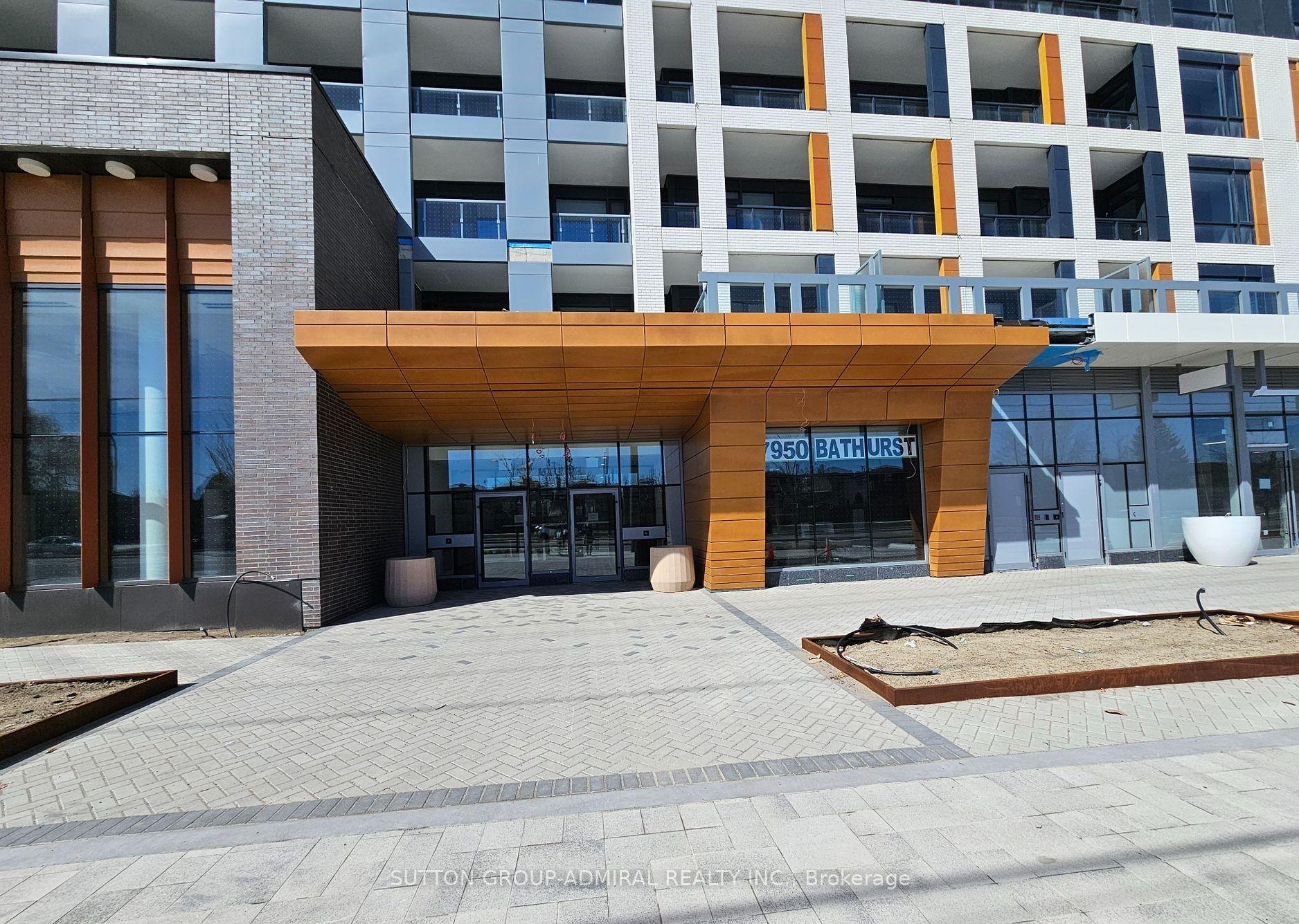 Photo 7 of Unit 2108, 7950 Bathurst st Street, Vaughan, Beverley Glen — HOMEH