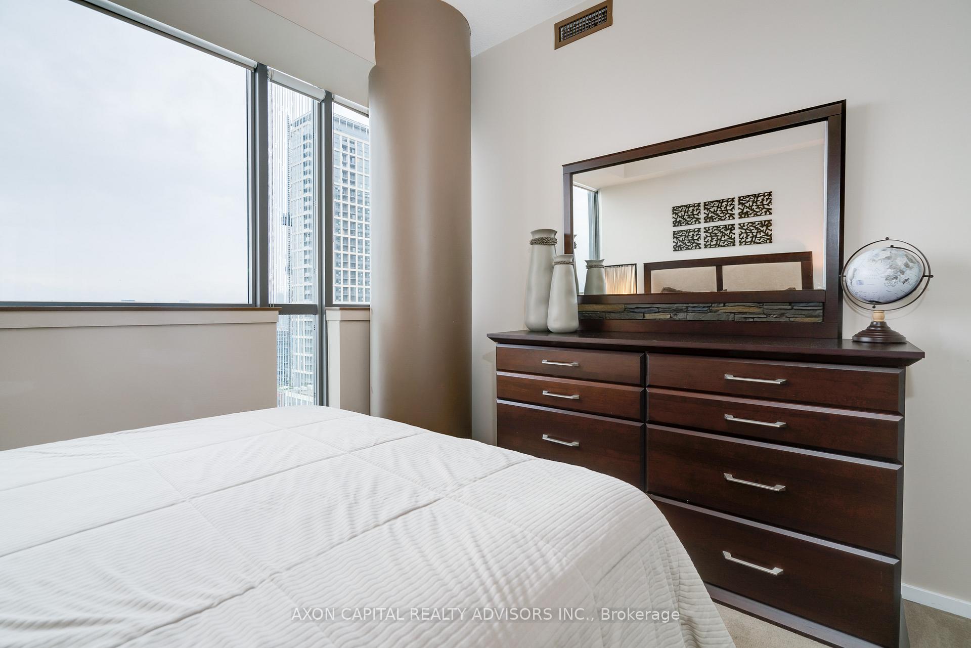 Photo 15 of Unit 2603, 8 Charlotte Street, Toronto, Waterfront Communities — HOMEH