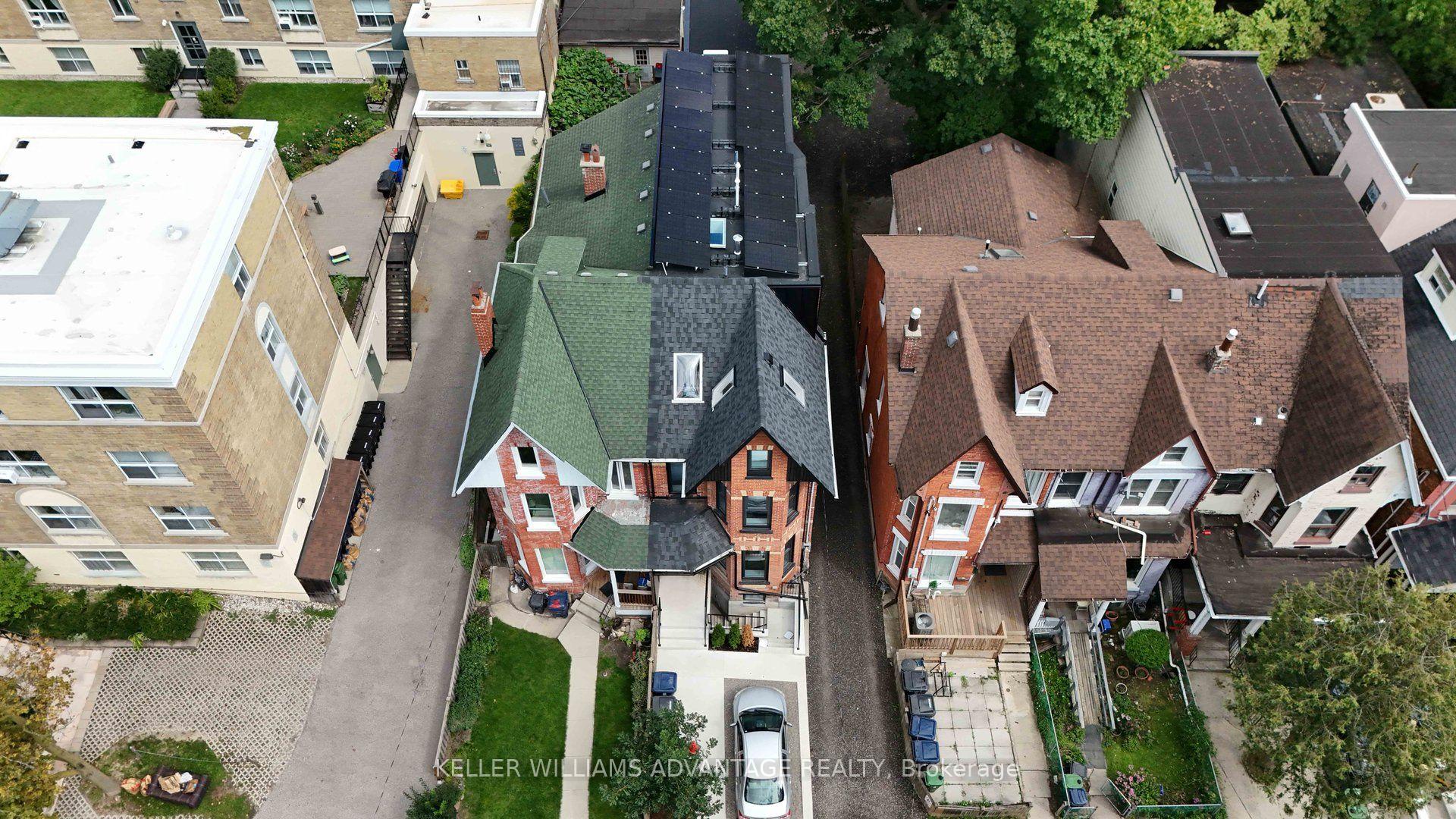 Photo 3 of Unit 2, 23 Ross Street, Toronto, Kensington-Chinatown — HOMEH